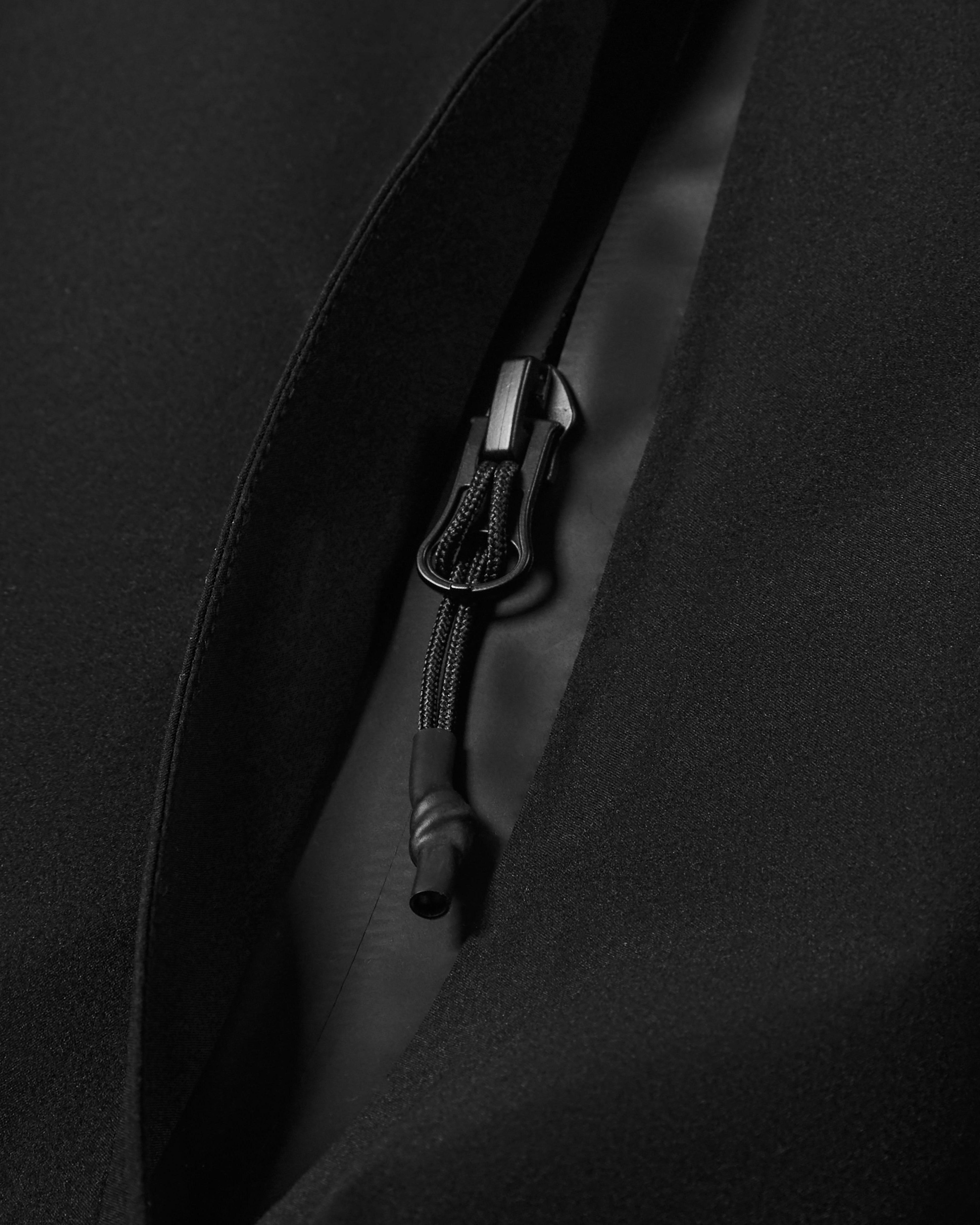 AOF Wolverhampton Wanderers Shell Jacket | Black Coat